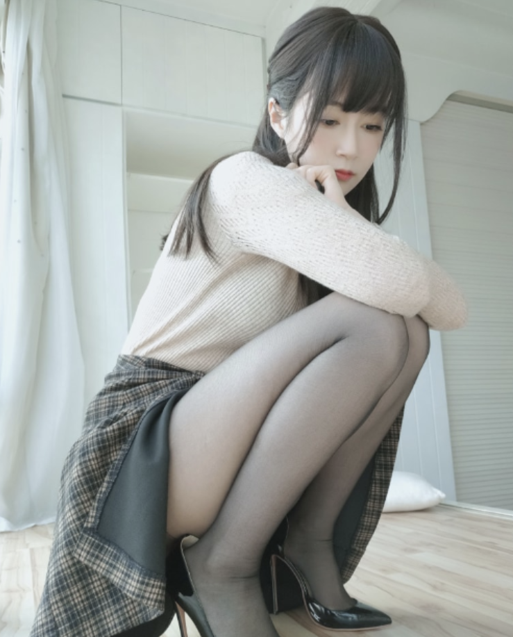 图片[1]-白银81 修女cosplay美图-喵图坊