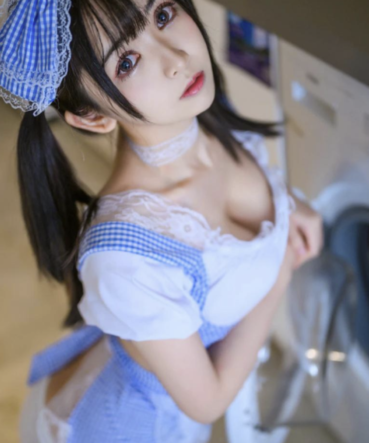 图片[1]-萌妹鳗鱼霏儿 cosplay小女仆装美图-喵图坊